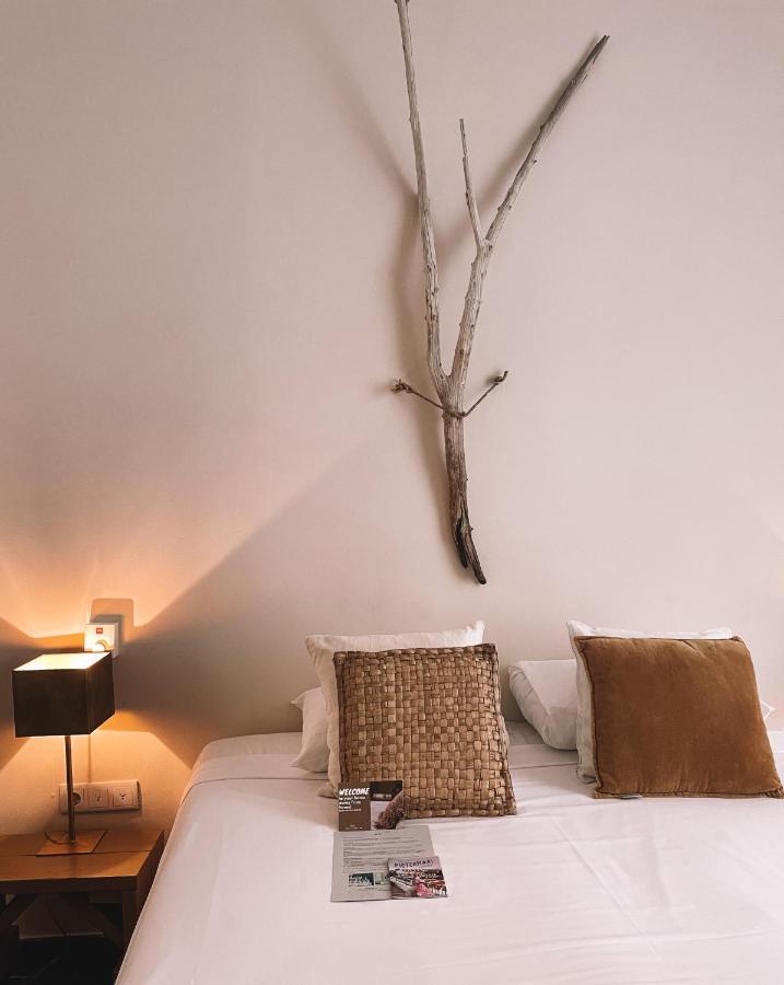 Bijblauw Hotel Вилемстад Екстериор снимка