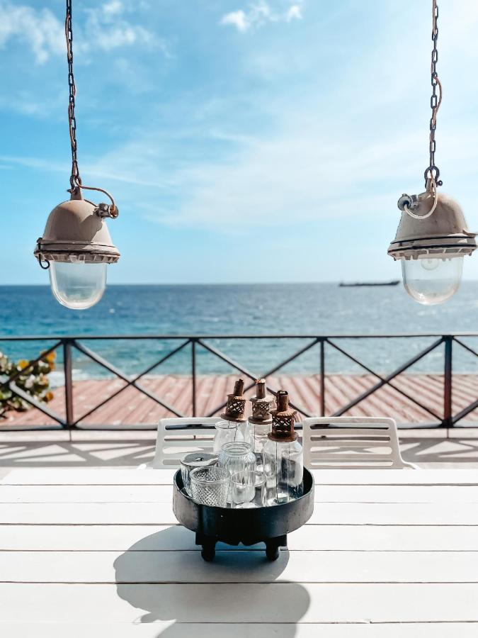 Bijblauw Hotel Вилемстад Екстериор снимка